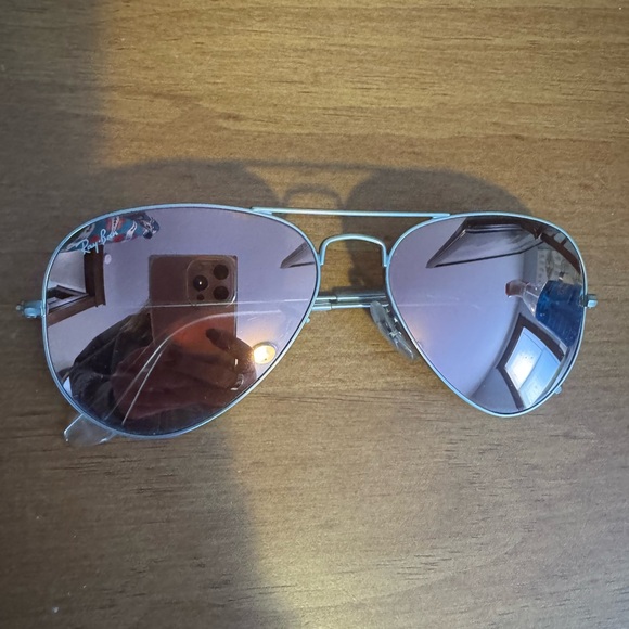 Ray-Ban Aviator Sunglasses with Case - Picture 2 of 2